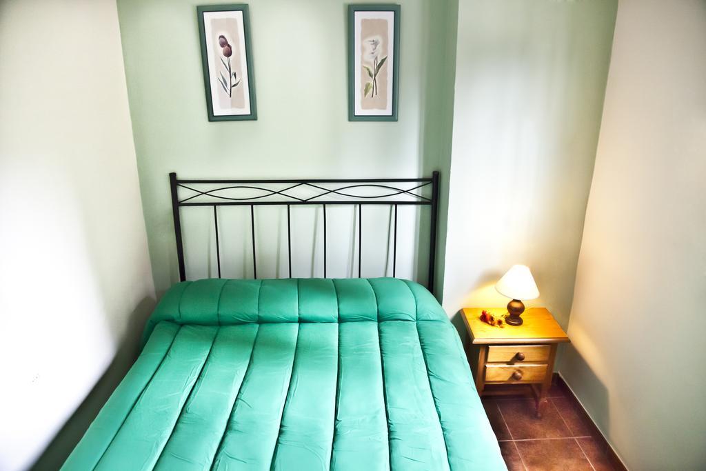 Cortijo Puerta Casas Rurales Orgiva Δωμάτιο φωτογραφία