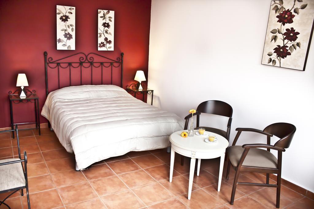 Cortijo Puerta Casas Rurales Orgiva Δωμάτιο φωτογραφία